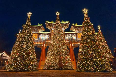 what are typical christmas decorations in china